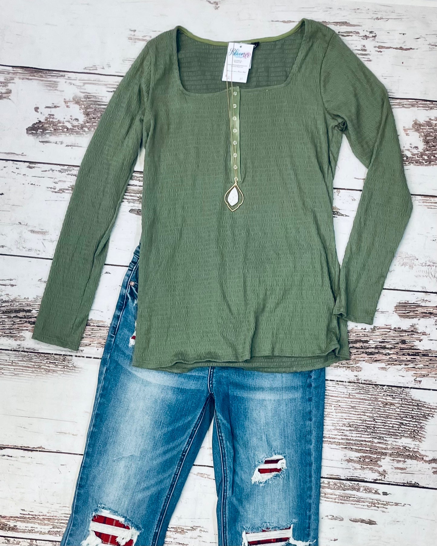 Sage long sleeve with snap button