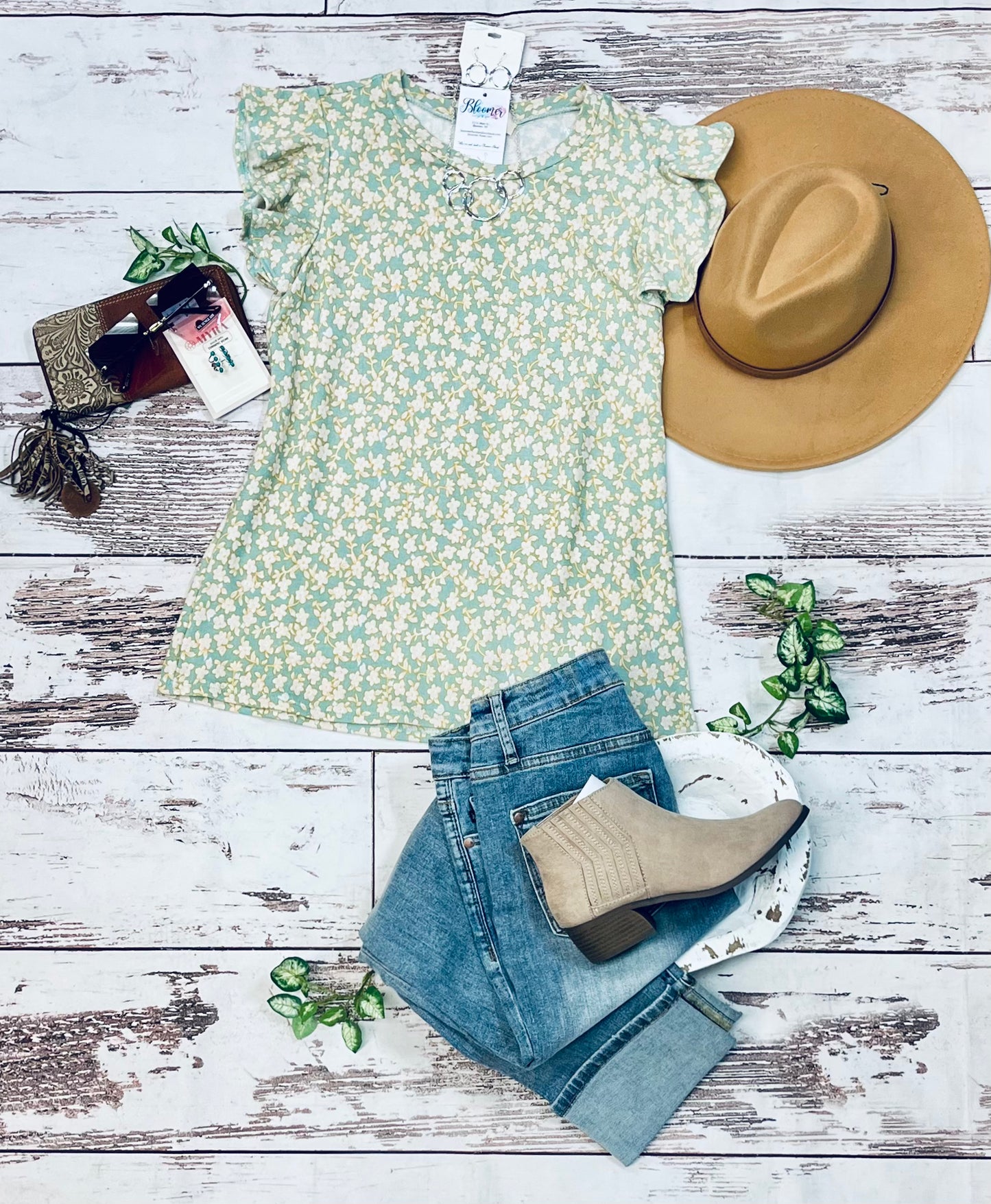 Floral cap sleeve shirt