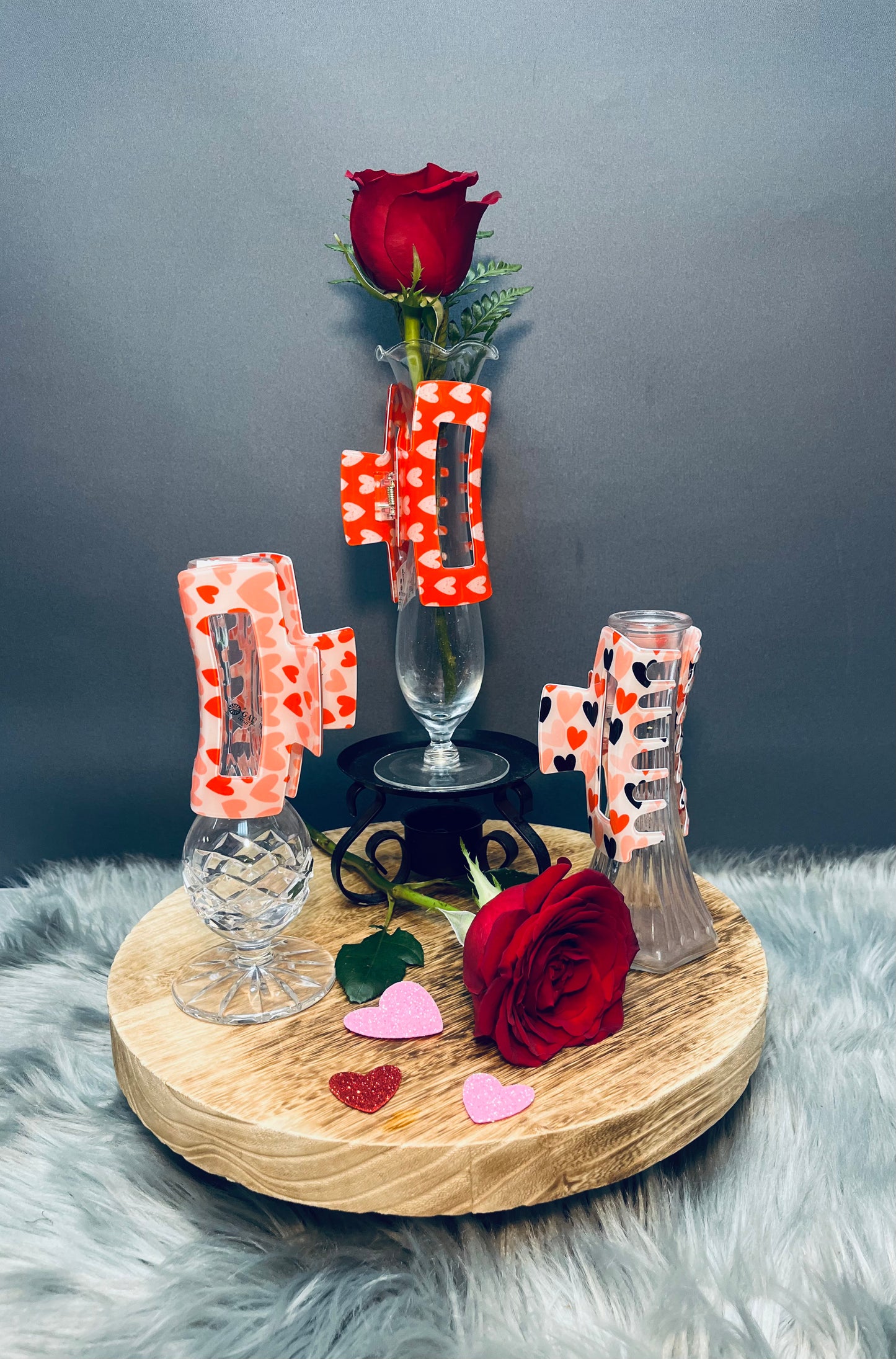 Valentine hair clips