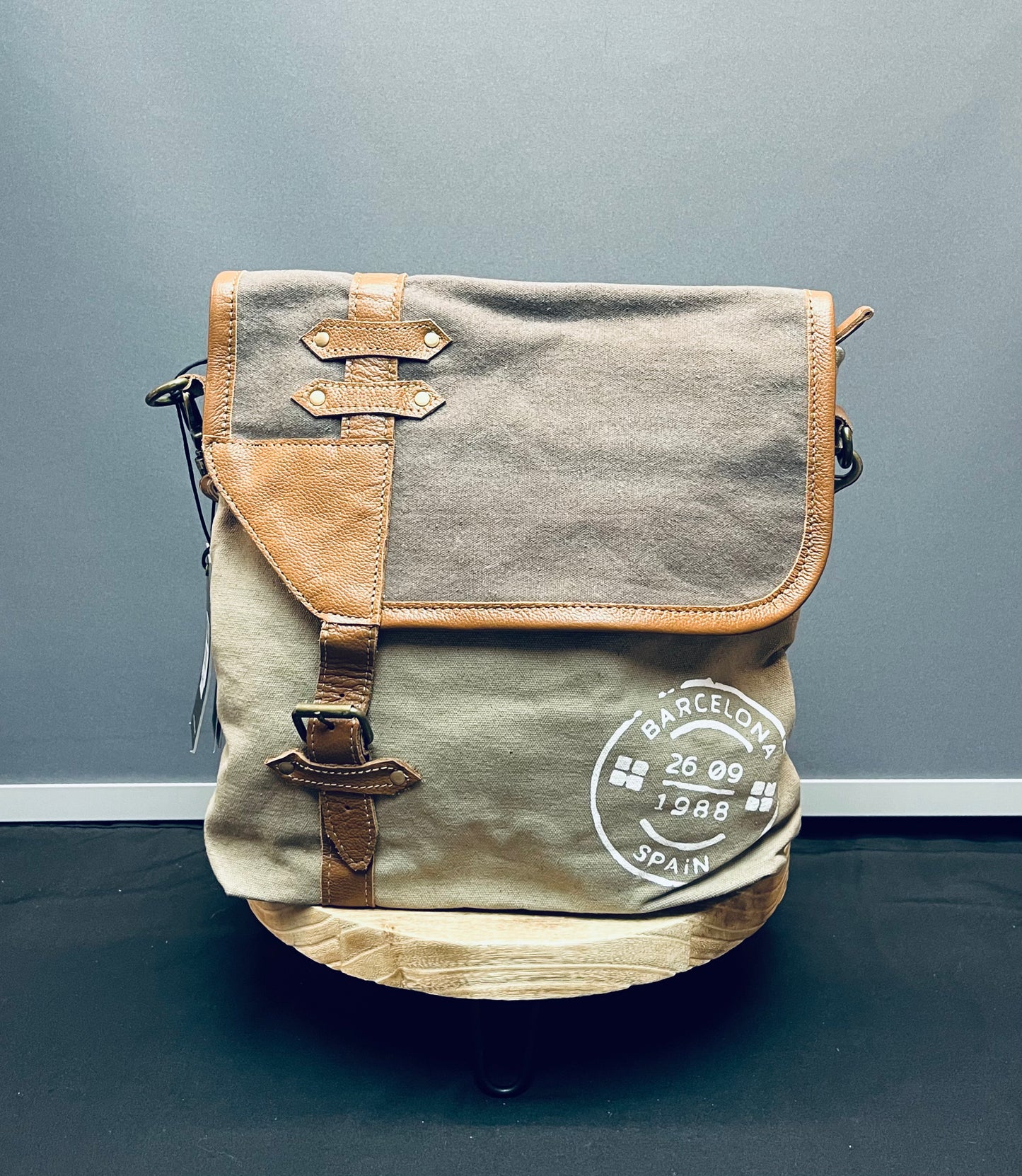 Adventures first step shoulder bag