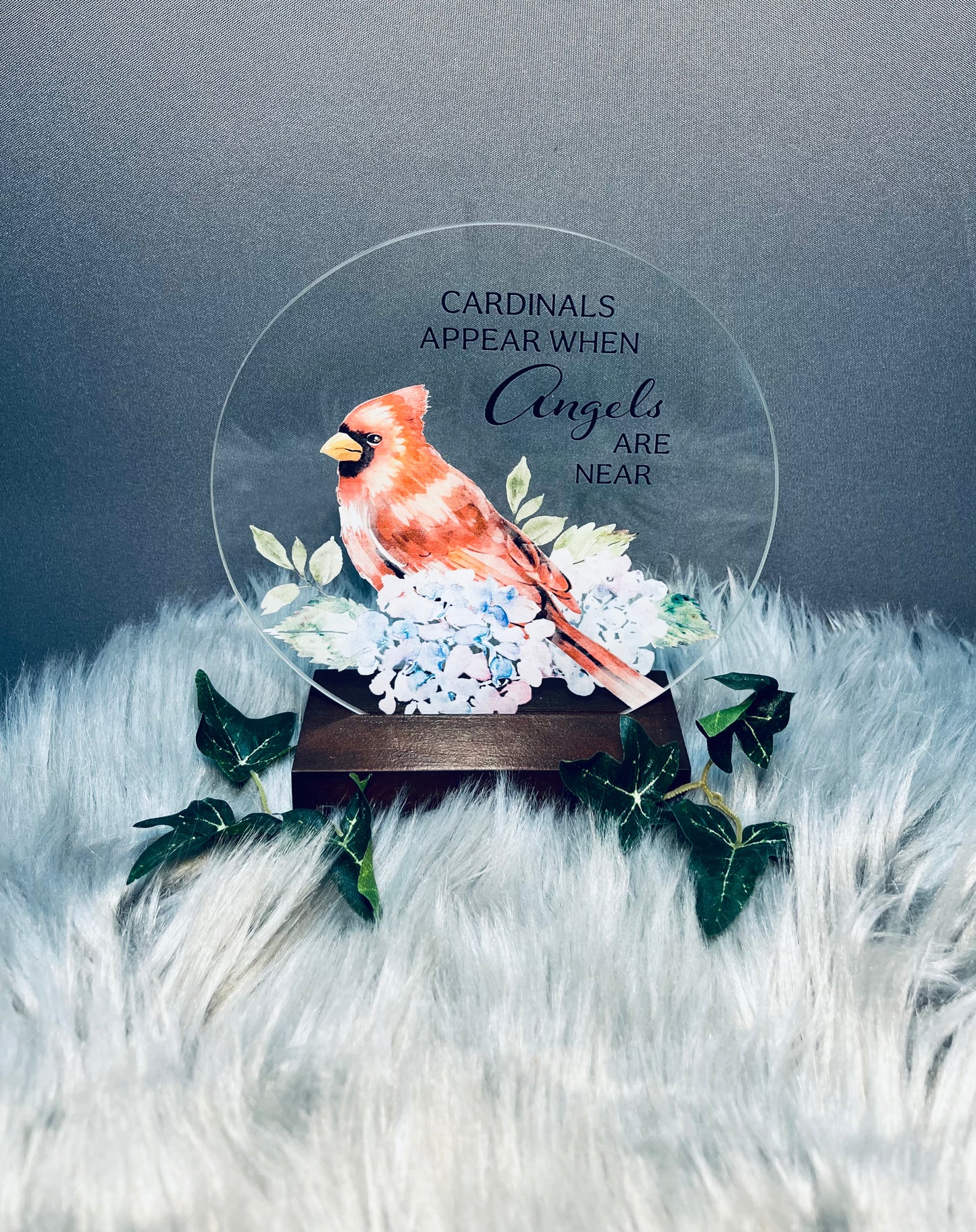 Cardinal shelf sitter