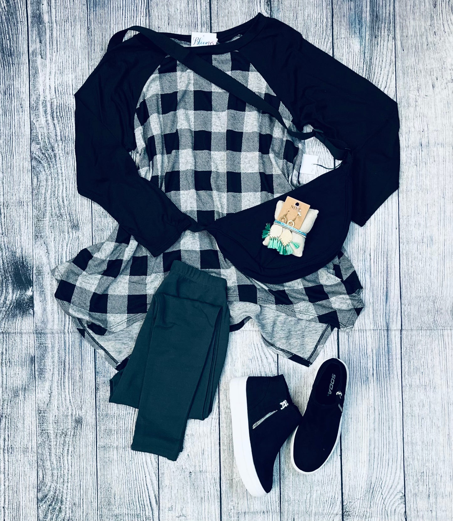 Black plaid shark bite top