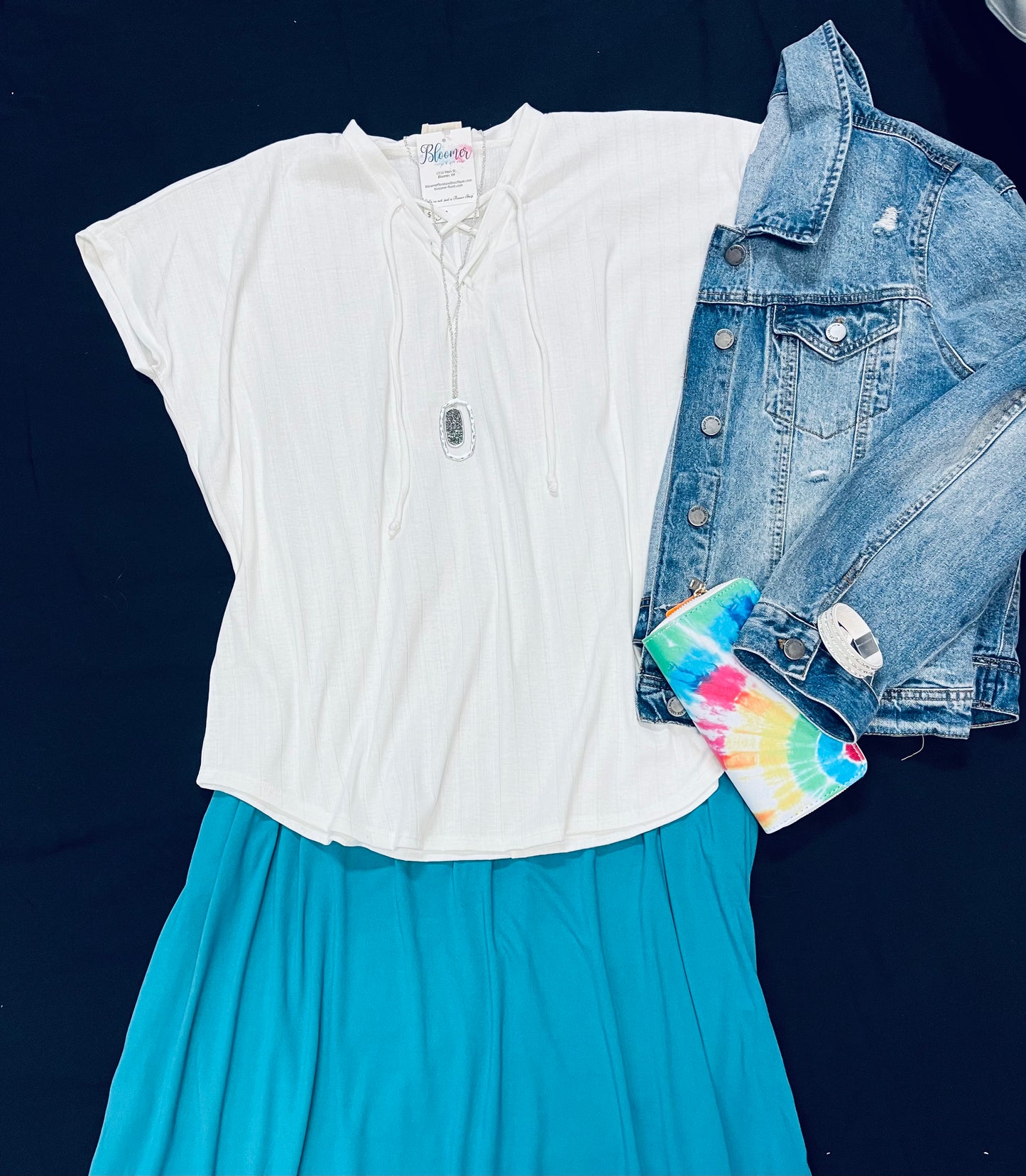 White v-neck with tie short sleeve