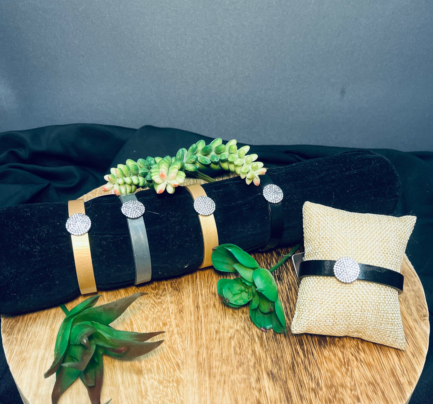 Leather bling magnetic bracelets