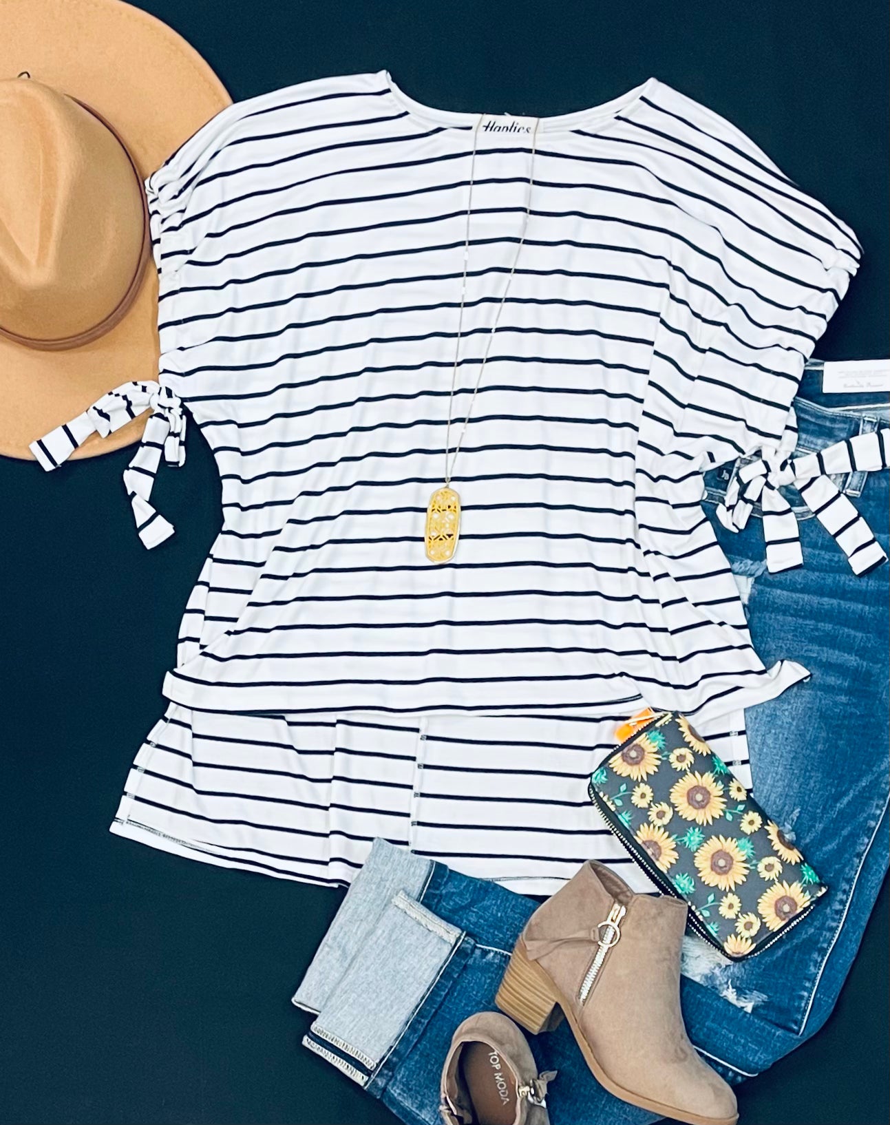 Oversized Blk and white stripe top with bow sleeves