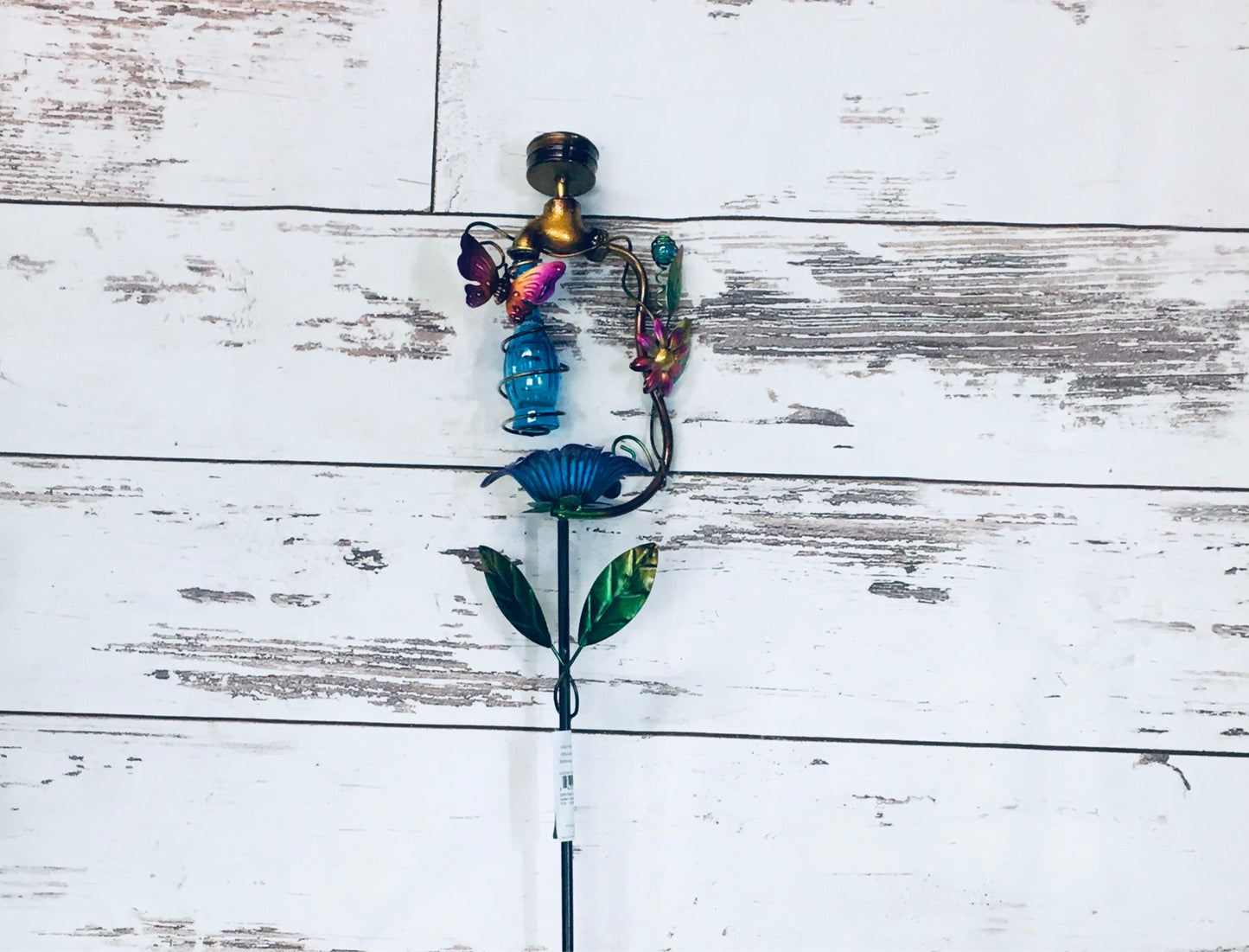 Faucet and flower yard stake