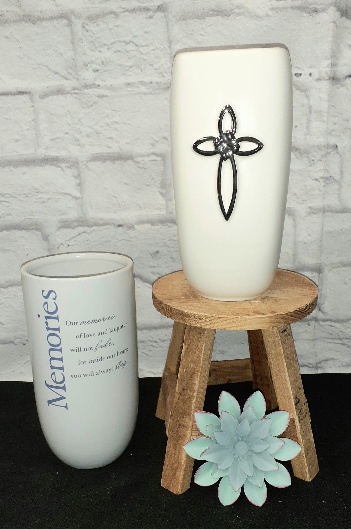 8" vase