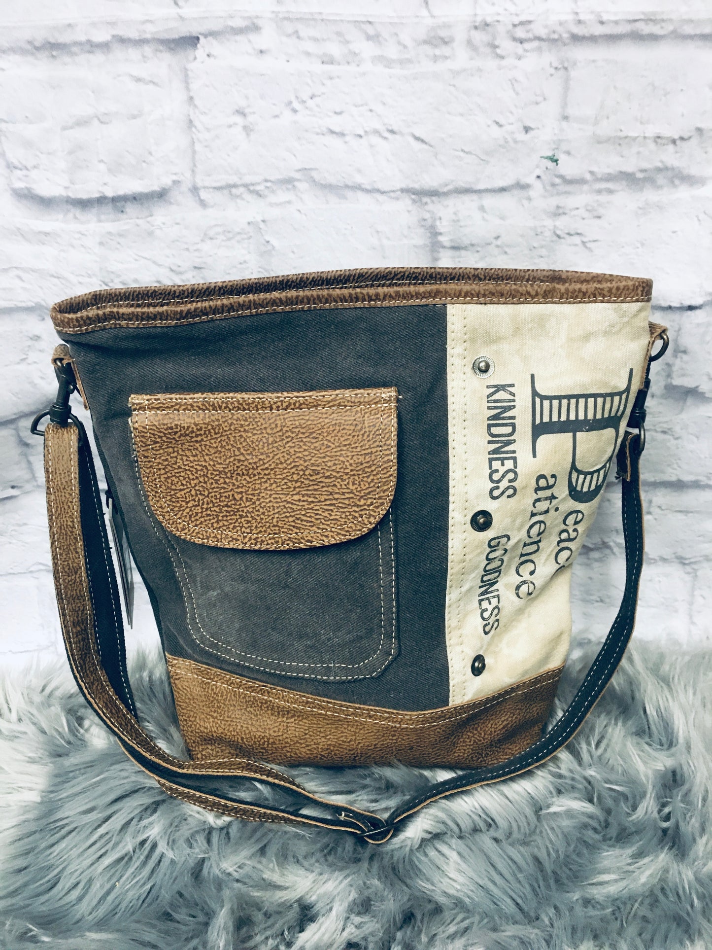 Peace pocket shoulder bag