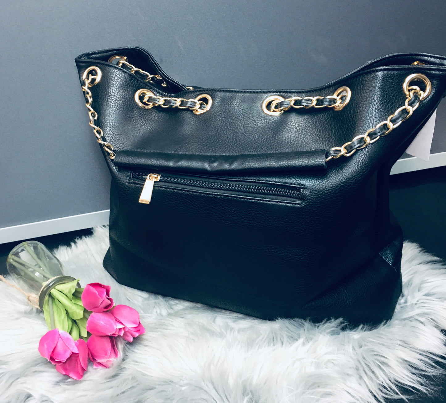 Black w/Chains 1673