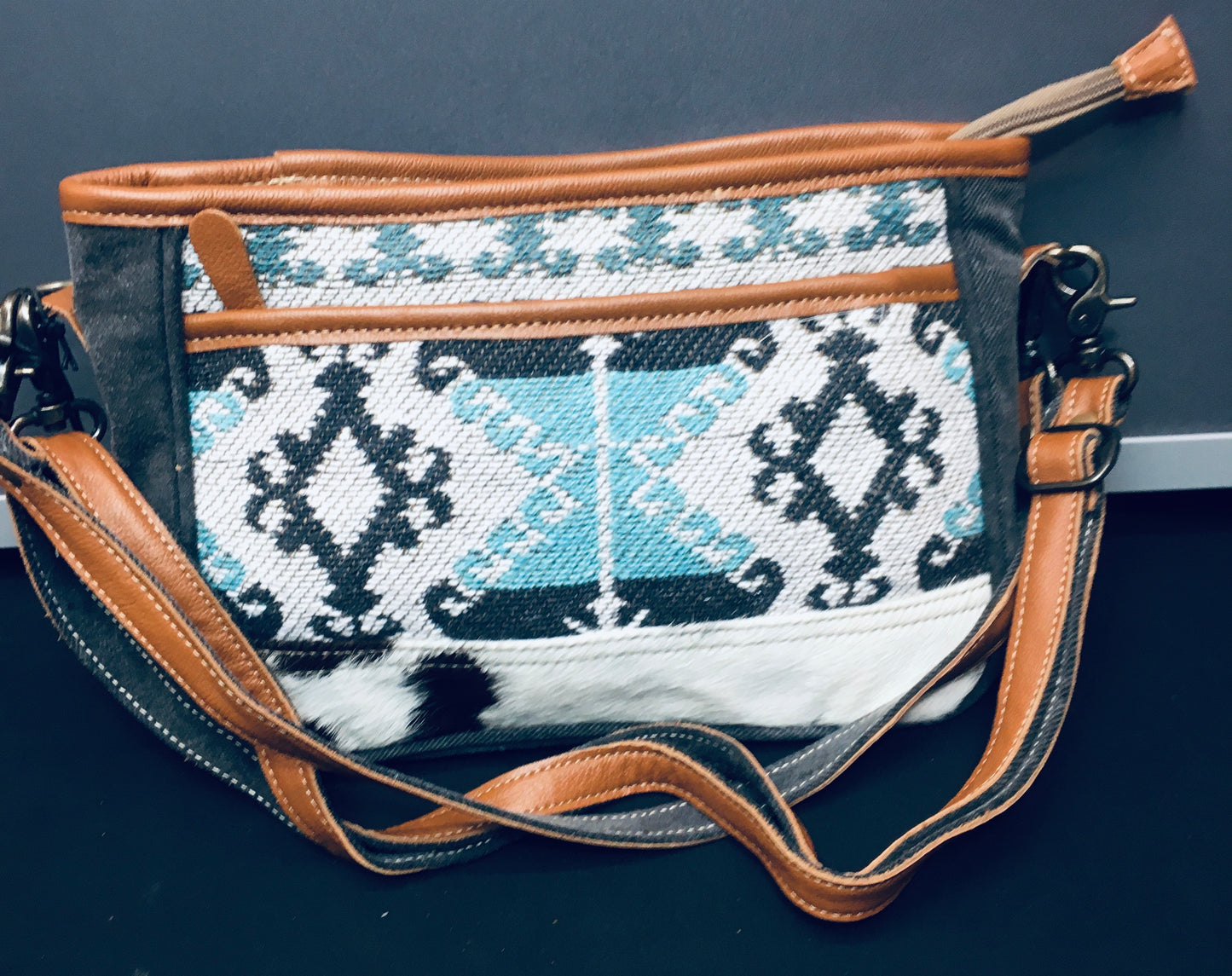 Isabela Small Crossbody