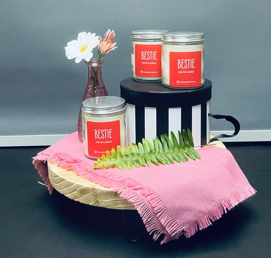 Bestie candle