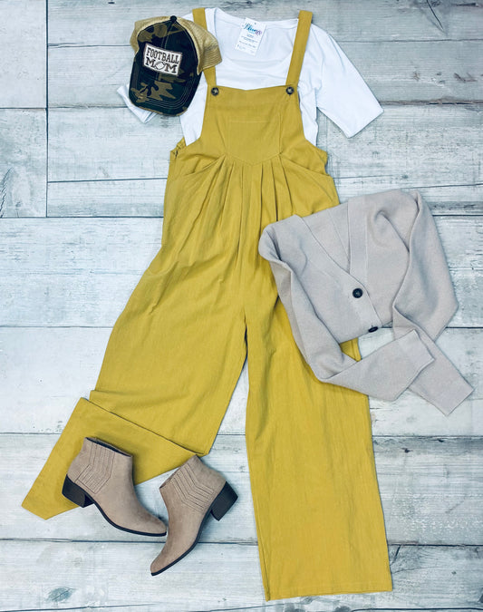 Mustard yellow jumper w/ pockets