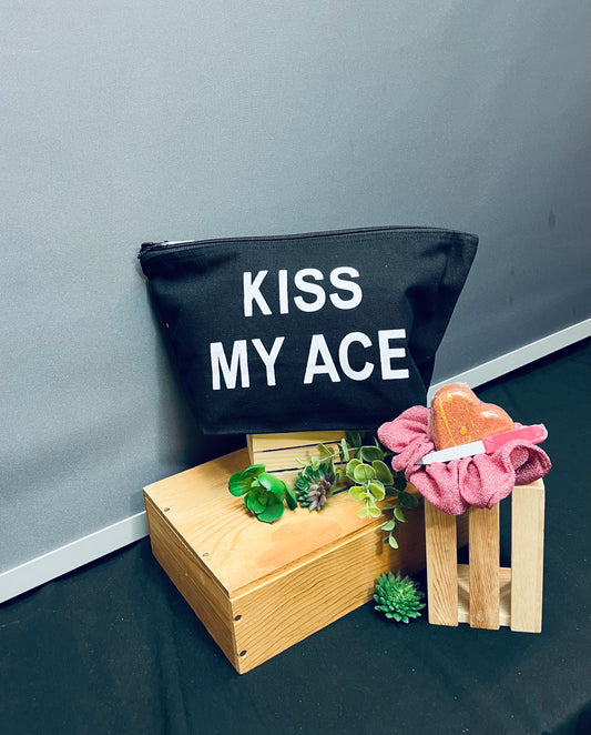 Snarky bag kiss my ace