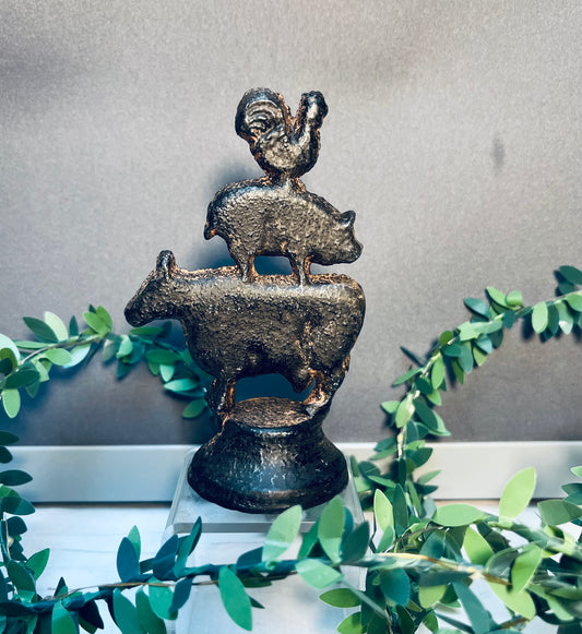 Cast iron stacked animals figurine