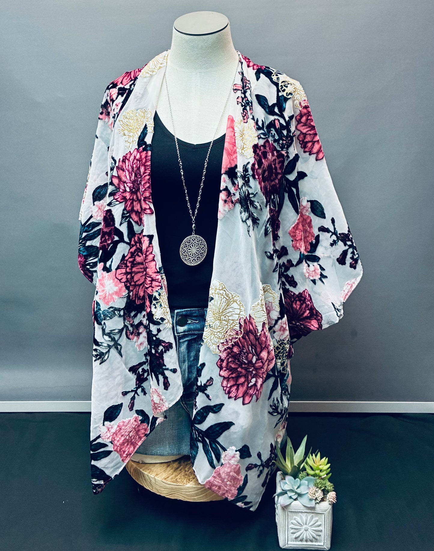 Floral velvet & mesh kimono one size