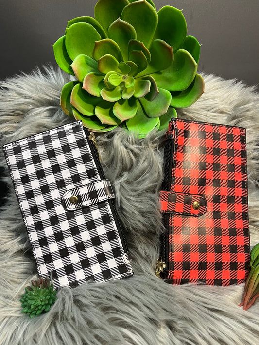 Plaid wallets