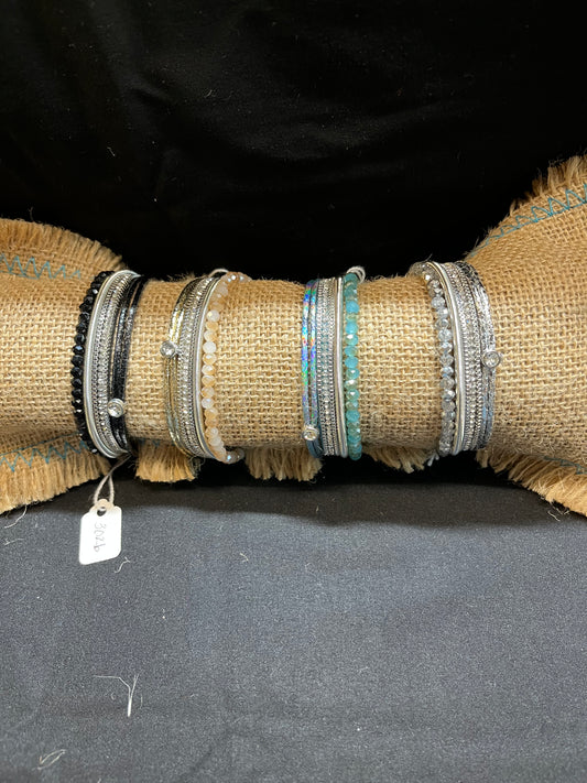 Magnetic bracelet