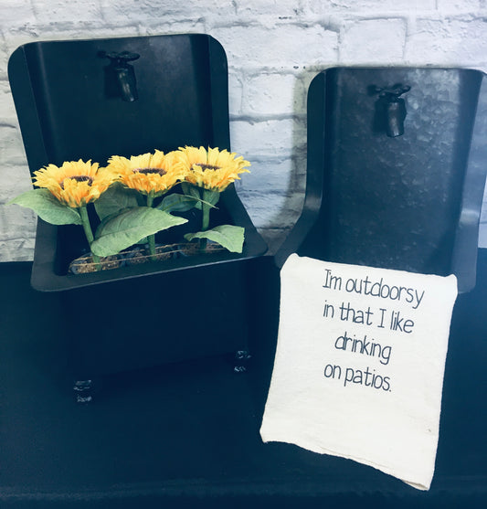 Metal sink planter