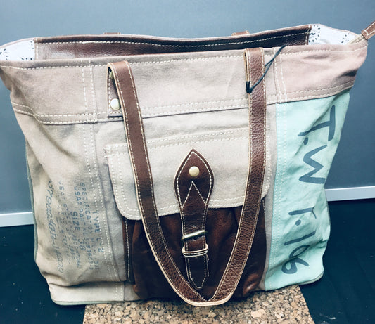 Vintage Vibes Tote