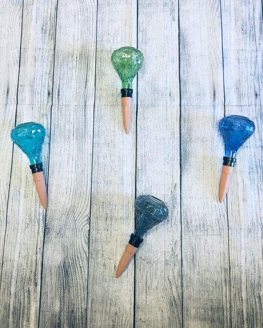 Water globes stakes