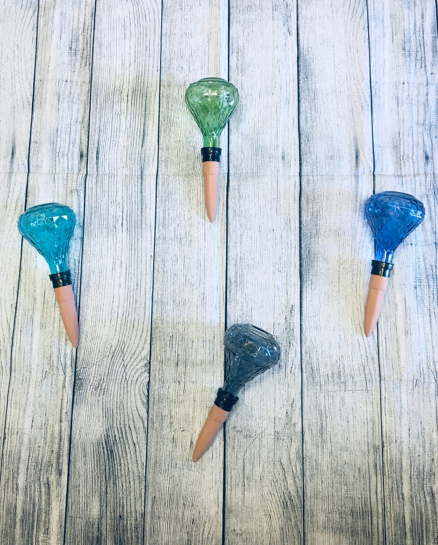 Water globes stakes